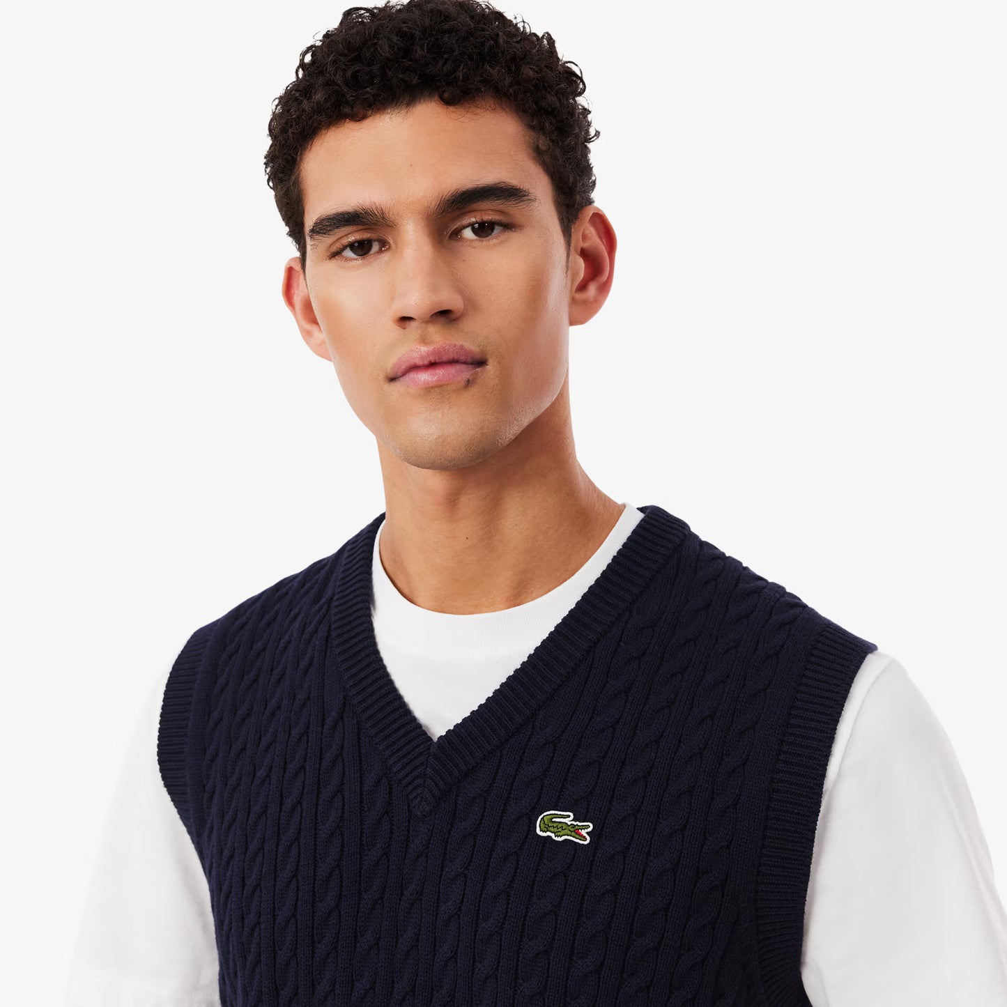 Gilet pull en coton tricoté torsadé