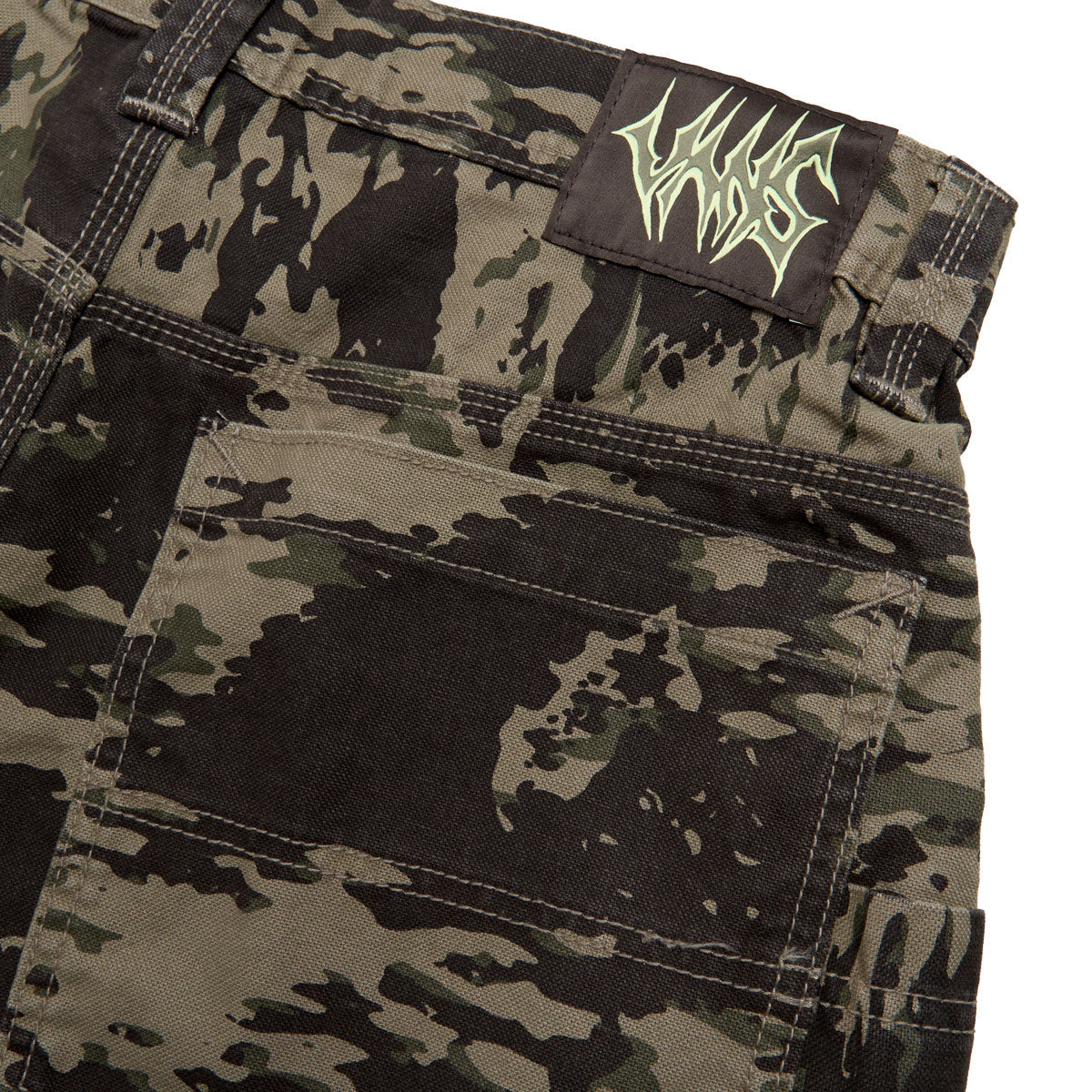 Short ample de skate