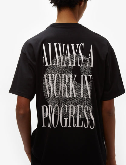 T-Shirt Toujours en cours (Ample) - Noir