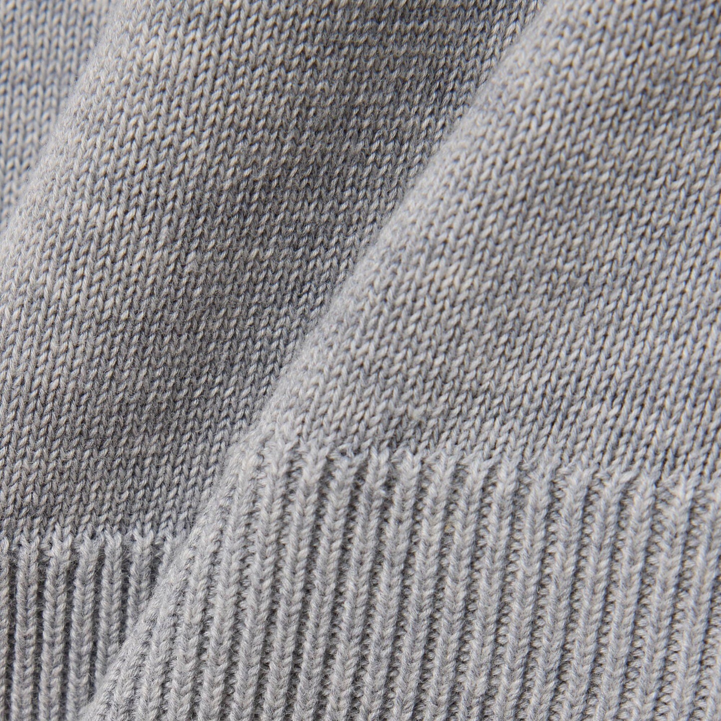 Pull en coton zippé à col montant