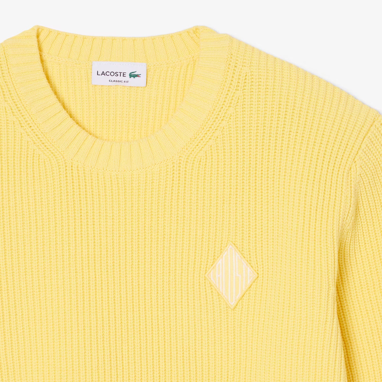 Pull en tricot côtelé perlé avec badge