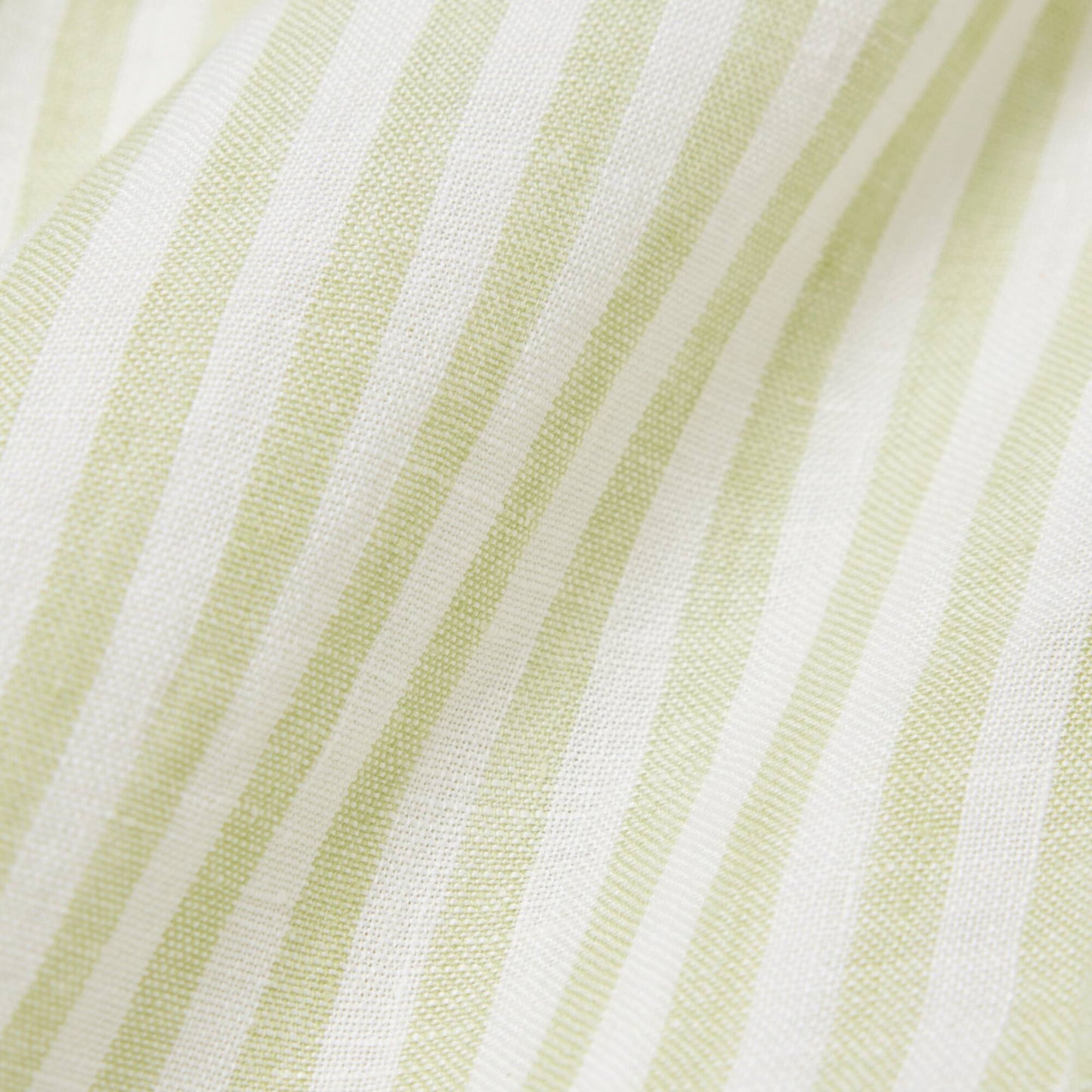 Chemise rayée en lin coupe droite
