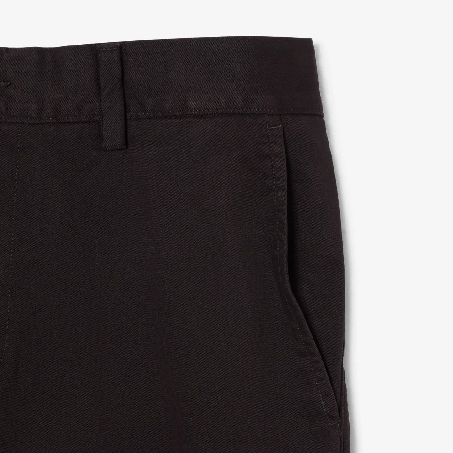 Pantalon Chino en Twill Extensible Coupe Ajustée